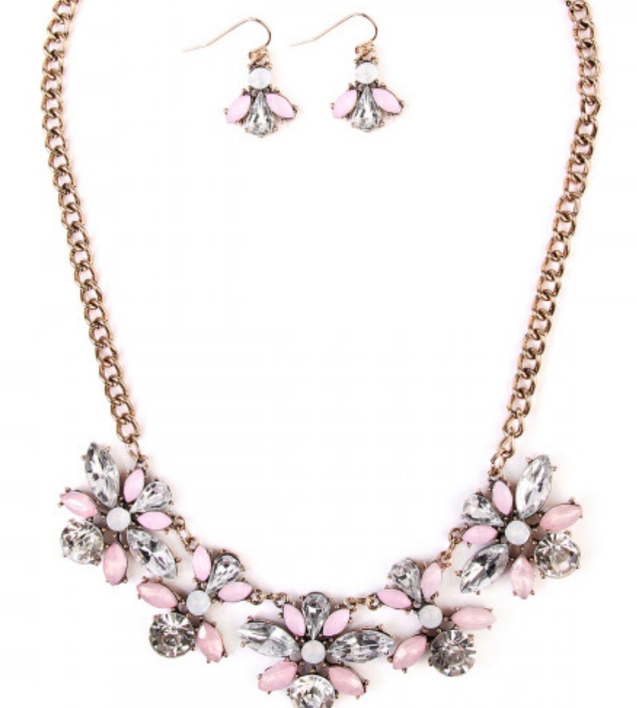 🔥One Left🔥Chunky Floral Statement Necklace
